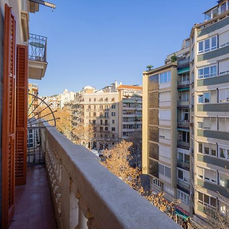 Housalia Sagrada Familia Views Barcelona Exterior foto